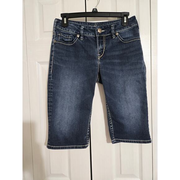 Silver jeans size 28 women's suki Bermuda shorts - Picture 1 of 11
